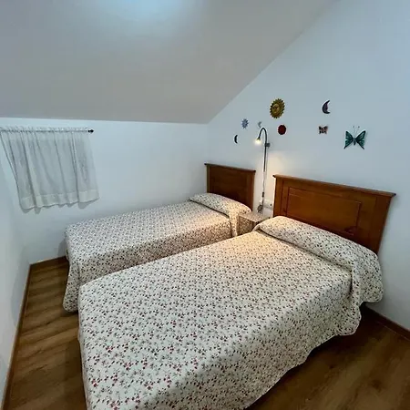 Casa En San Pantaleon * Paderne