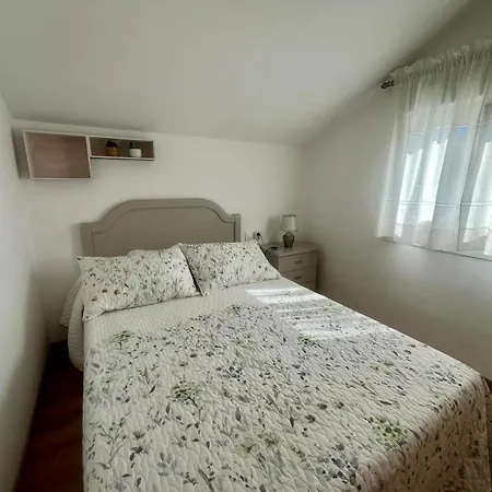 Casa En San Pantaleon * Paderne (A Coruna)